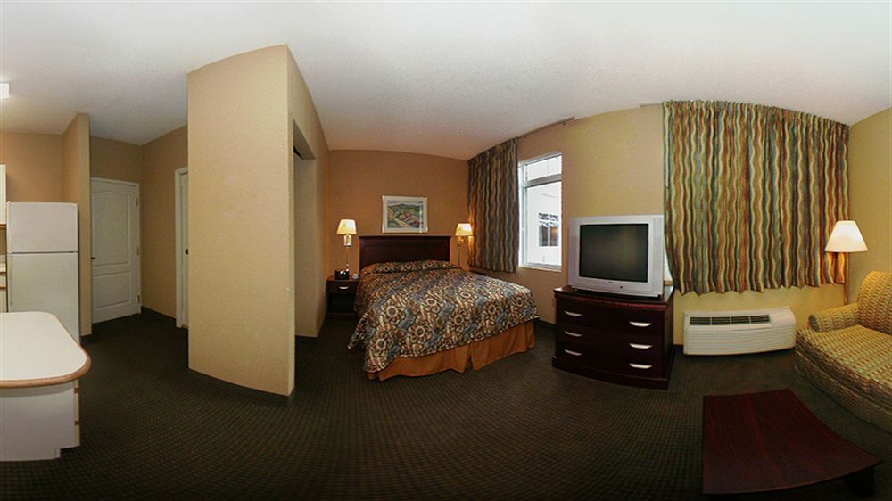 Mainstay Suites At Pga Village Port St. Lucie Exterior foto